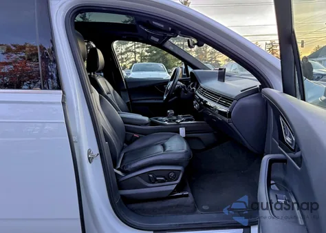 2019 Audi Q7 Prestige from USA, damaged, VIN WA1VAAF78KD017535